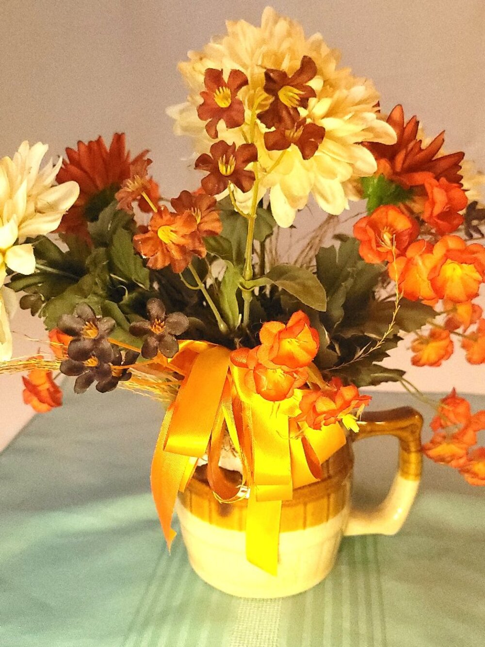 1970s Two-Tone Drip Glaze Mug Vase with Autumn Faux Floral Arrangement